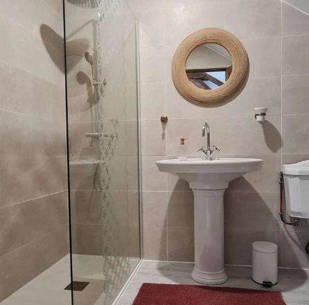 Chambre Charme — salle de bain